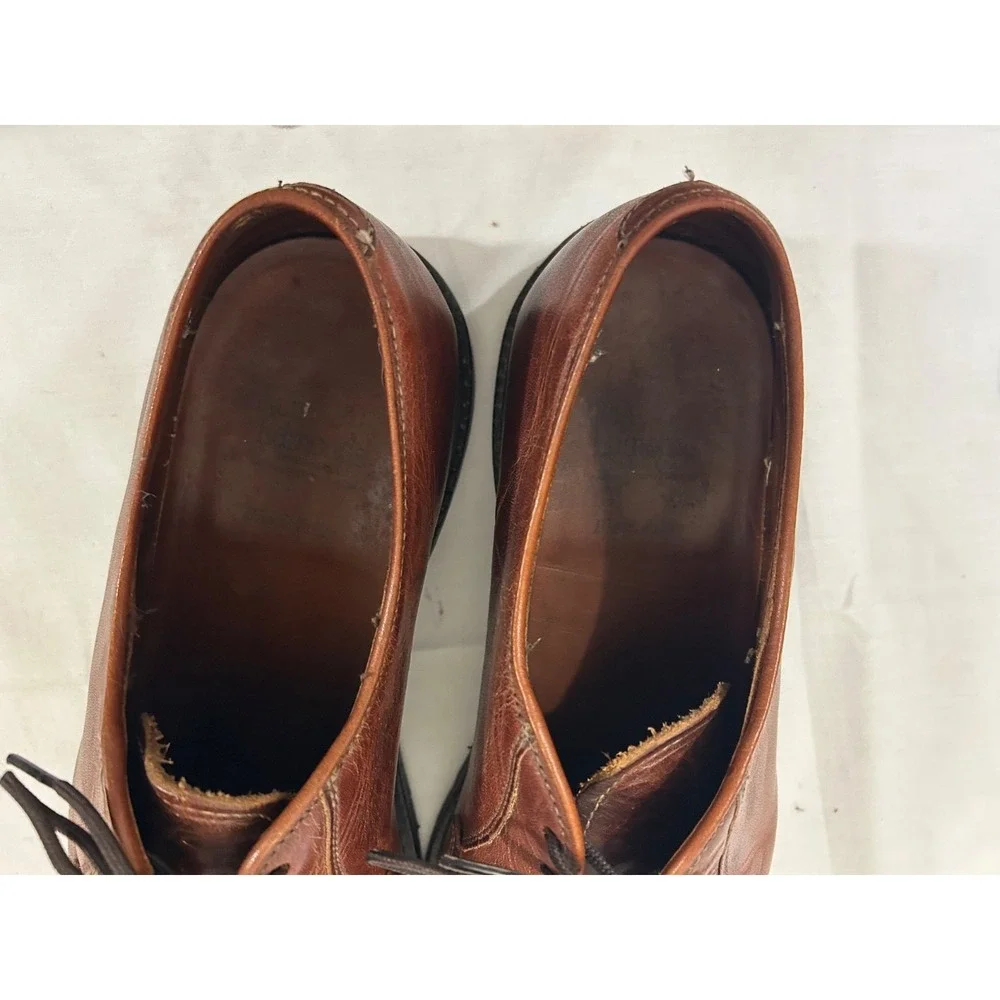 Allen Edmonds solid shoe